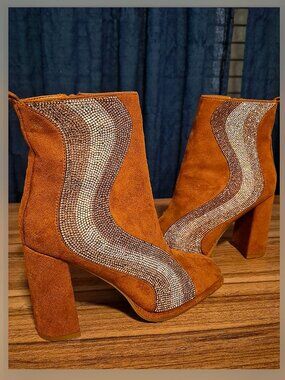70s Style Bootie